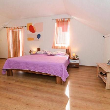 Holiday Home Donji Lepuri Lisicici Extérieur photo