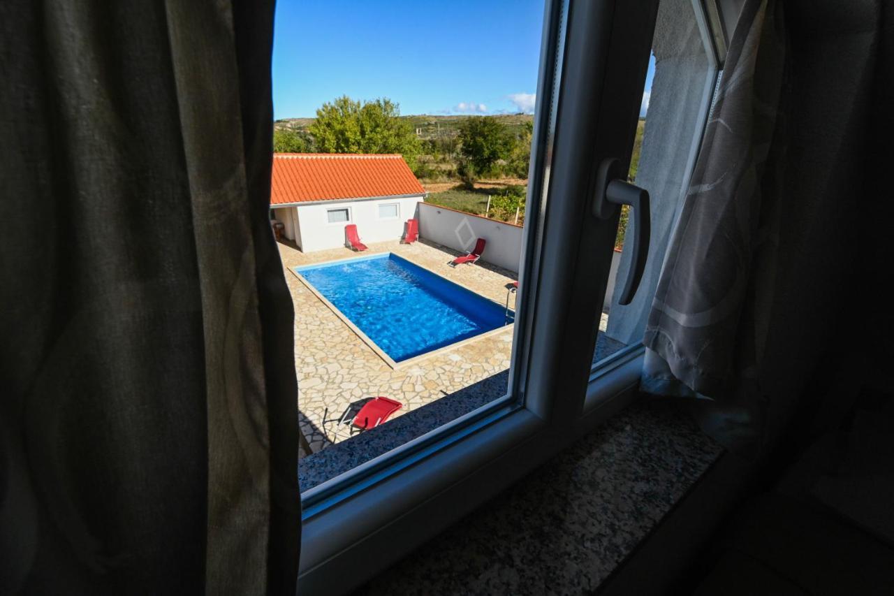 Holiday Home Donji Lepuri Lisicici Extérieur photo