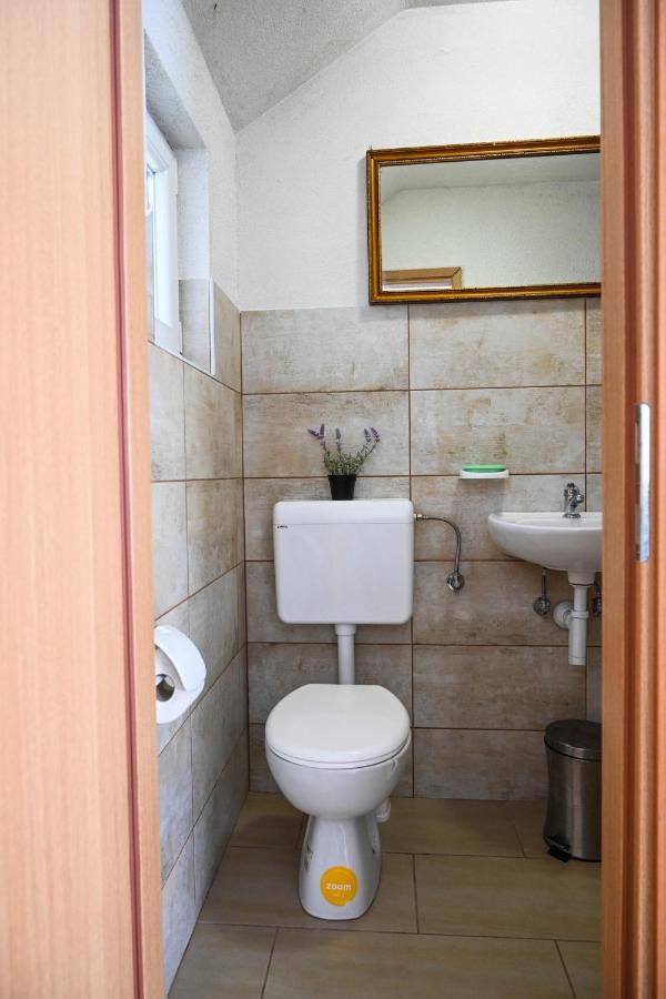Holiday Home Donji Lepuri Lisicici Extérieur photo