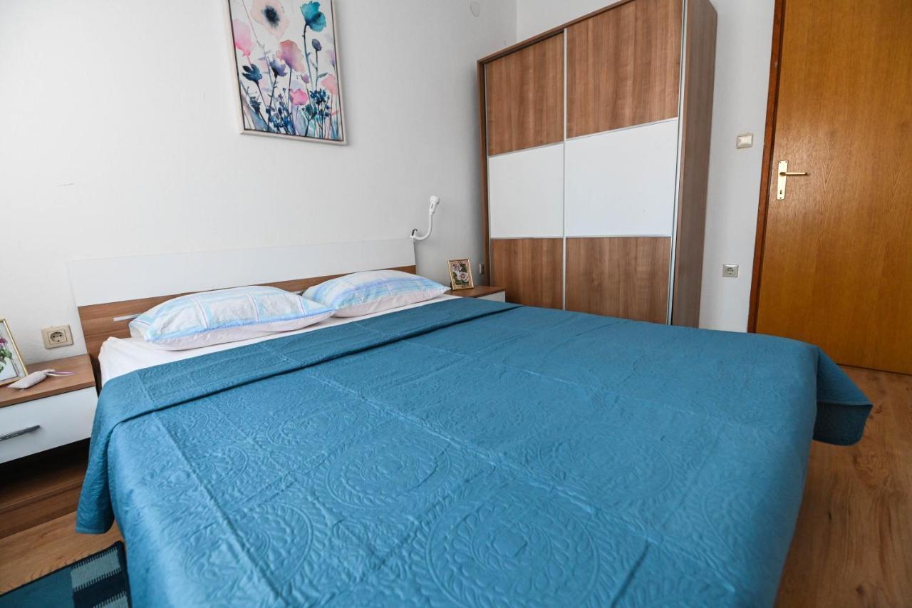 Holiday Home Donji Lepuri Lisicici Extérieur photo